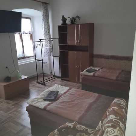Penzion SKLAŘSKÁ HOSPODA Chribská Exterior foto