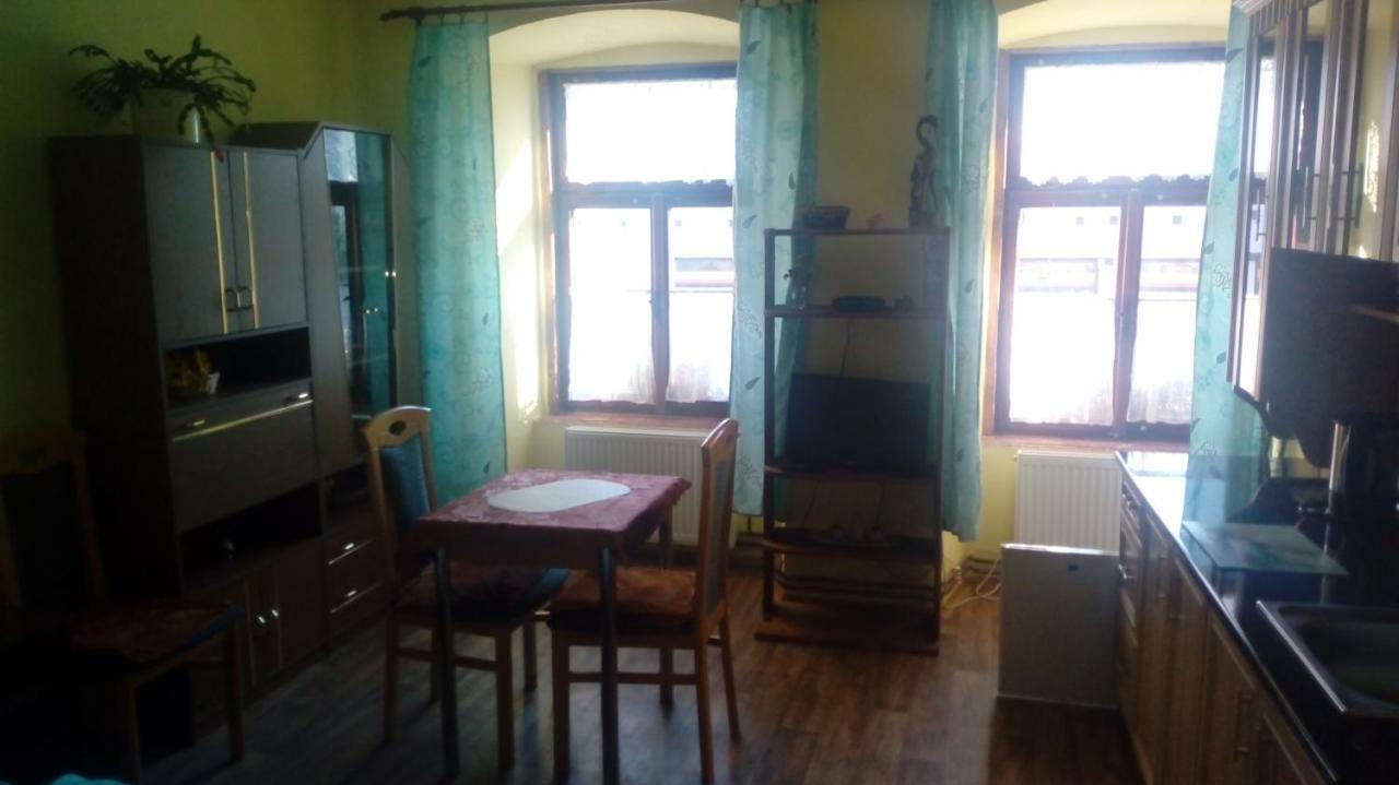 Penzion SKLAŘSKÁ HOSPODA Chribská Exterior foto