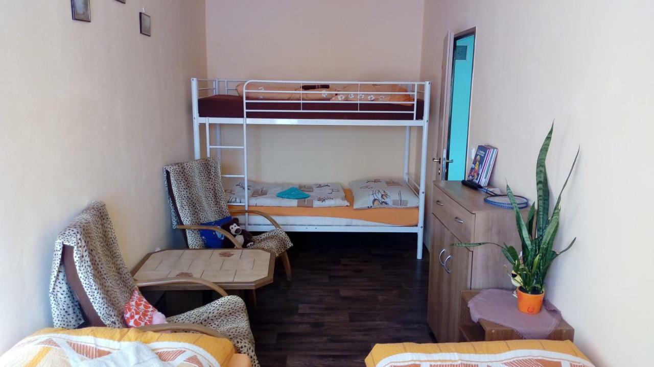 Penzion SKLAŘSKÁ HOSPODA Chribská Exterior foto